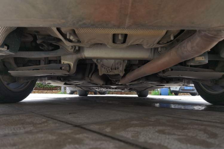 Used BMW 5 Series 2018 528Li Launch Special Edition Chassis Rear