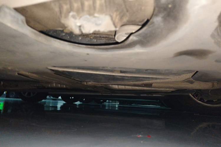 Used BMW 5 Series 2018 525Li M Sport Package Chassis Rear Left