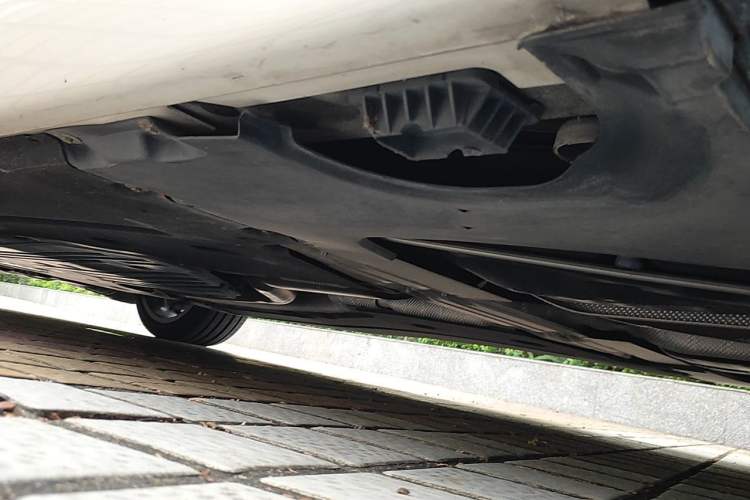 Used BMW 5 Series 2018 530Li Leading Model M Sport Package Chassis Rear Left