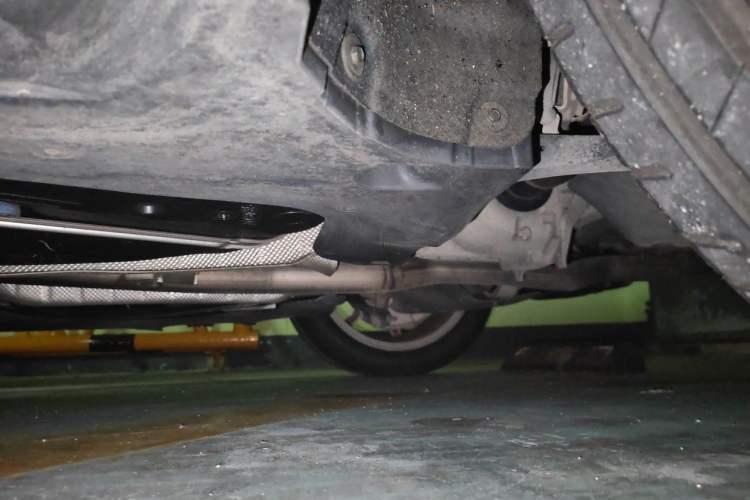 Used BMW 5 Series 2018 525Li M Sport Package Chassis Rear Left