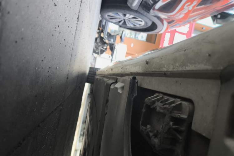Used BMW 5 Series 2018 525Li M Sport Package Chassis Rear Left