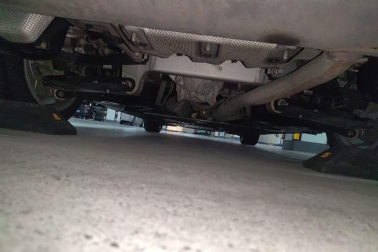 Used BMW 5 Series 2018 525Li M Sport Package Chassis Rear