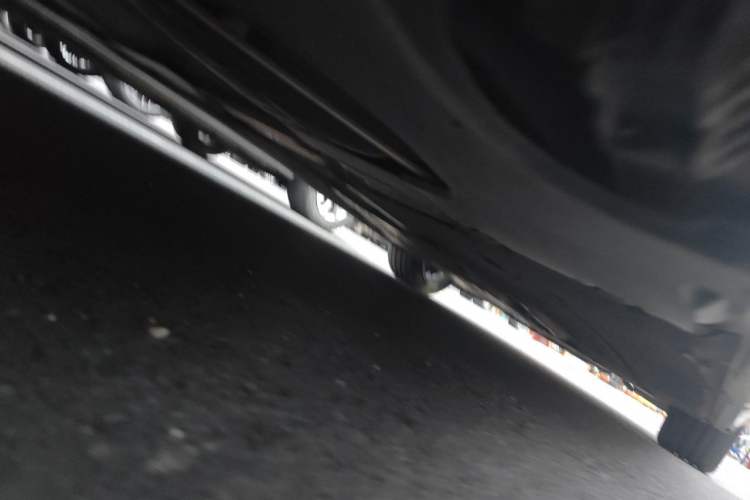 Used BMW 5 Series 2018 530Li Luxury Edition M Sport Package Chassis Rear Right