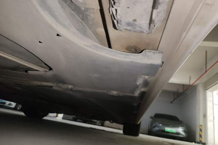 Used BMW 5 Series 2018 528Li Launch Special Edition Chassis Rear Right