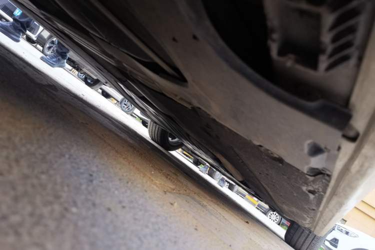 Used BMW 5 Series 2018 528Li Launch Special Edition Chassis Rear Right