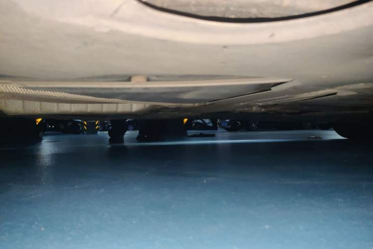Used BMW 5 Series 2018 530Li Leading Model M Sport Package Chassis Rear Right