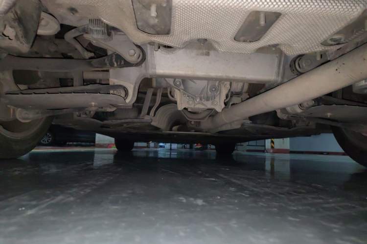 Used BMW 5 Series 2018 530Li Leading Edition Luxury Package Chassis Rear