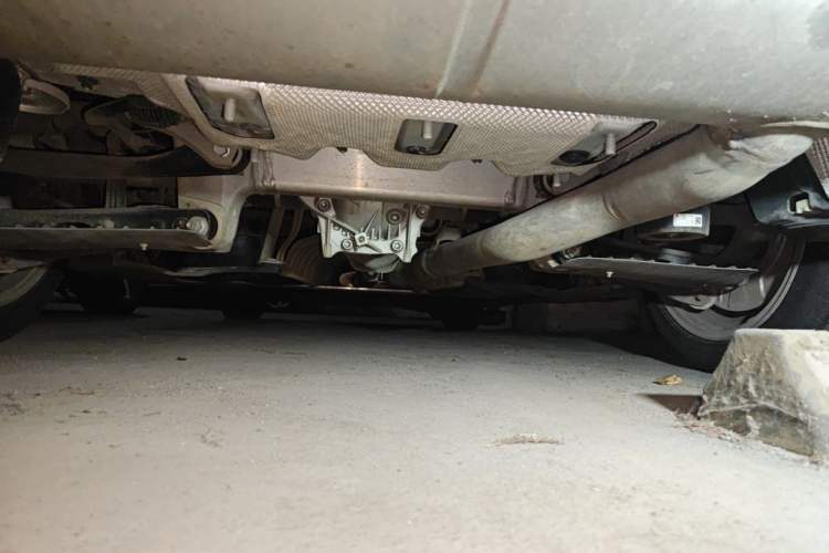 Used BMW 5 Series 2018 530Li Leading Edition Luxury Package Chassis Rear