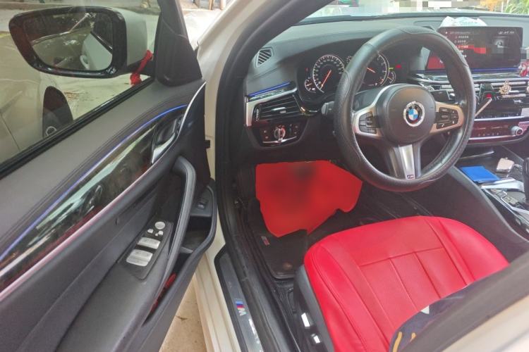 Used BMW 5 Series 2018 525Li M Sport Package Driver Seat