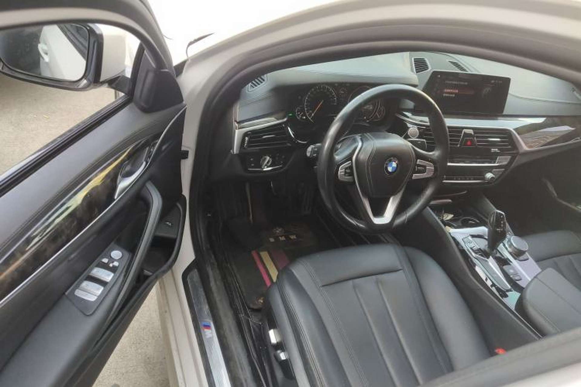 Used BMW 5 Series 2018 525Li M Sport Package Driver Seat