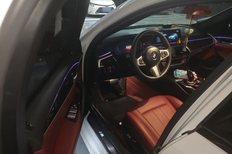 Used BMW 5 Series 2018 525Li M Sport Package Driver Seat