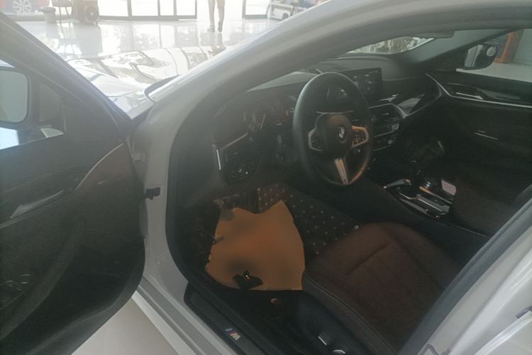 Used BMW 5 Series 2018 525Li M Sport Package Driver Seat