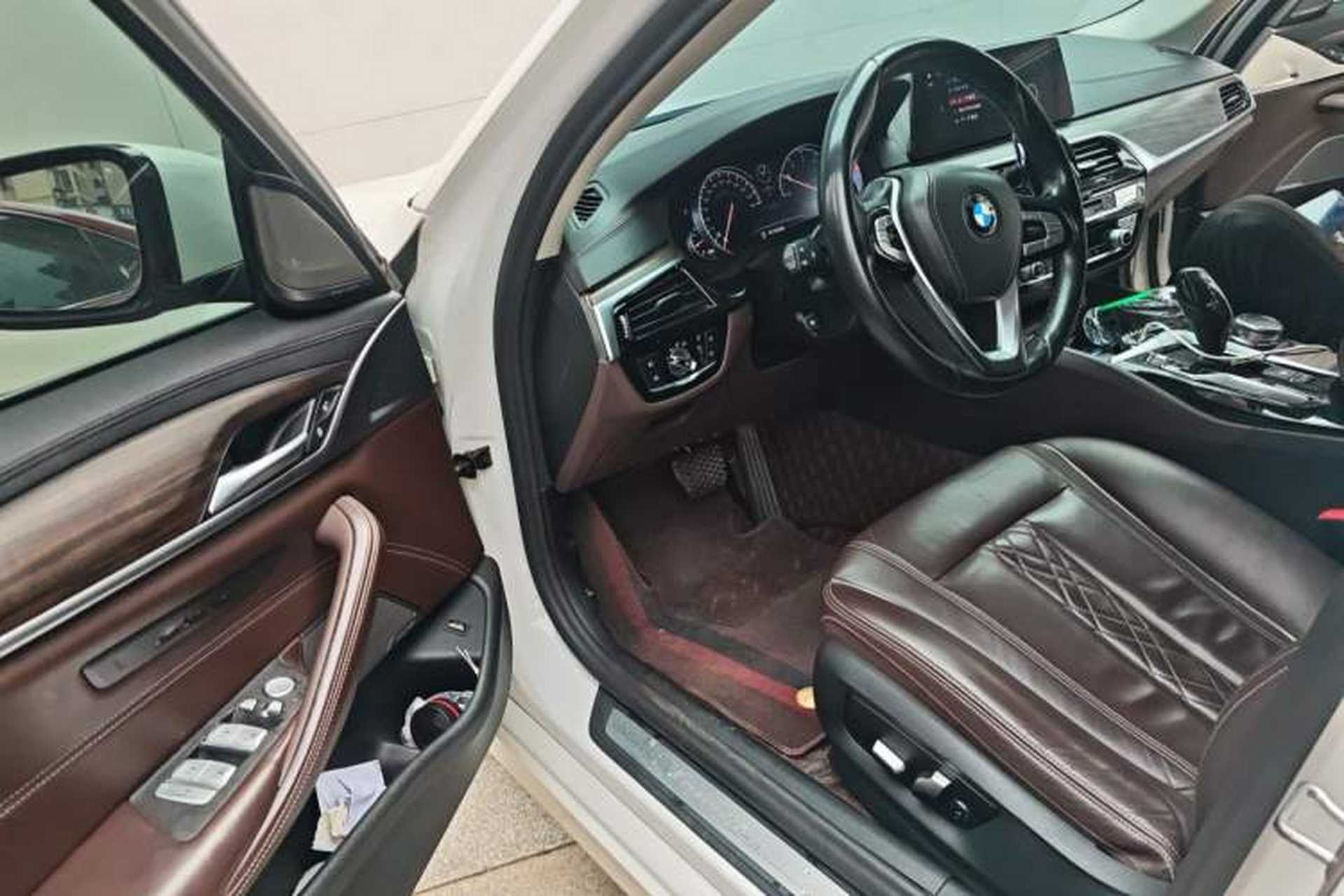 Used BMW 5 Series 2018 Revised Version 530Li Leading Edition Luxury Package Driver Seat