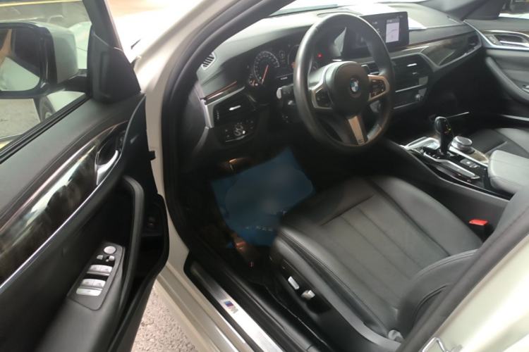 Used BMW 5 Series 2018 525Li M Sport Package Driver Seat