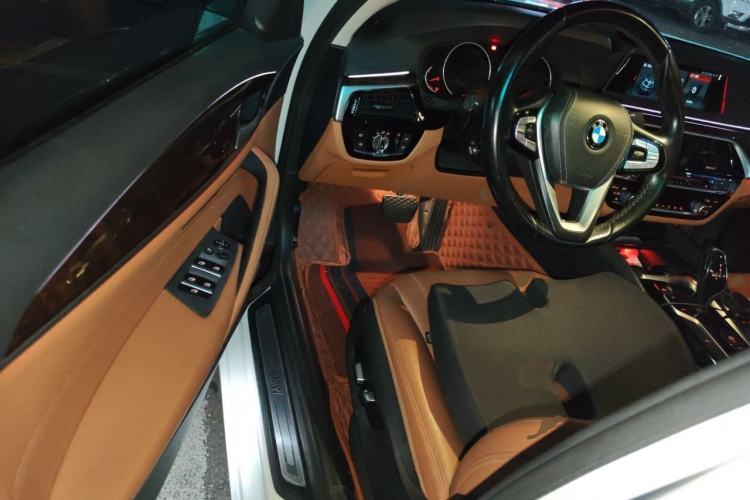Used BMW 5 Series 2018 528Li Launch Special Edition Driver Seat