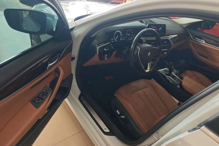 Used BMW 5 Series 2018 528Li Launch Special Edition Driver Seat