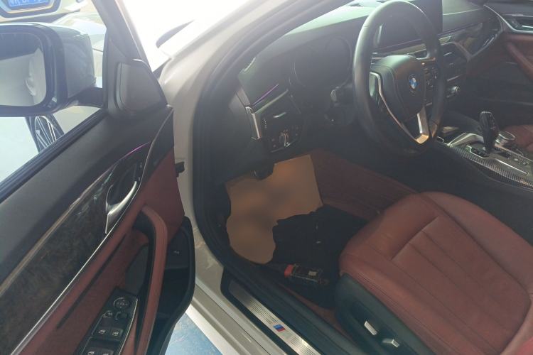 Used BMW 5 Series 2018 530Li Leading Model M Sport Package Driver Seat