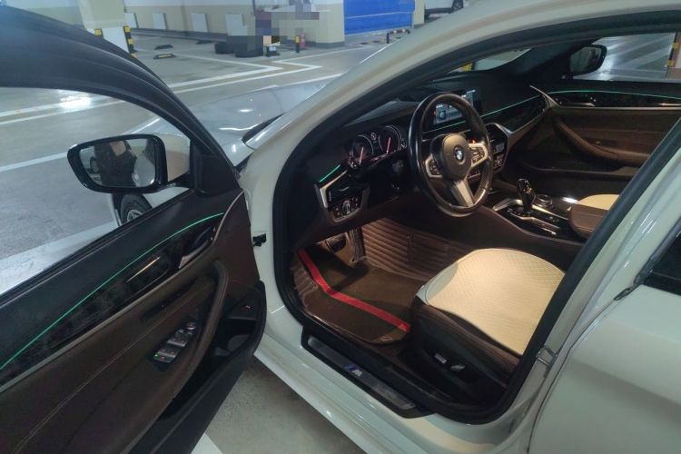 Used BMW 5 Series 2018 525Li M Sport Package Driver Seat