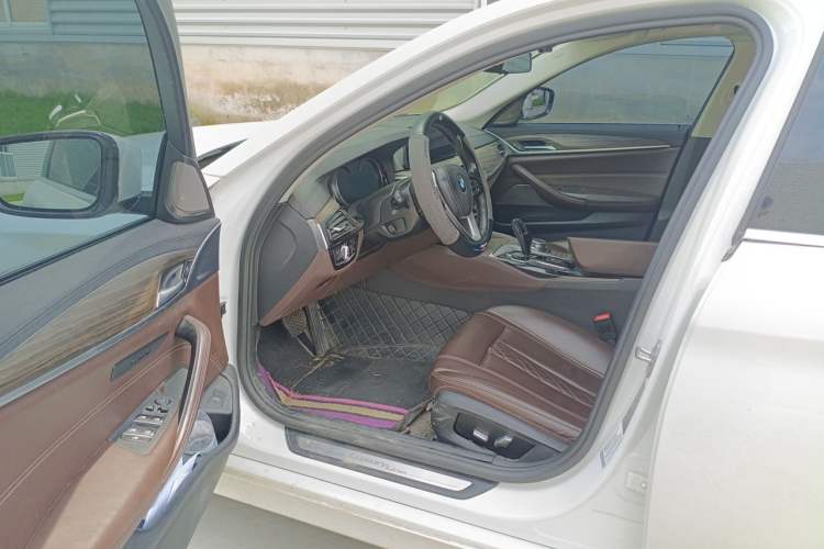Used BMW 5 Series 2018 530Li Luxury Edition Premium Package Driver Seat
