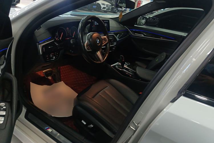 Used BMW 5 Series 2018 525Li M Sport Package Driver Seat