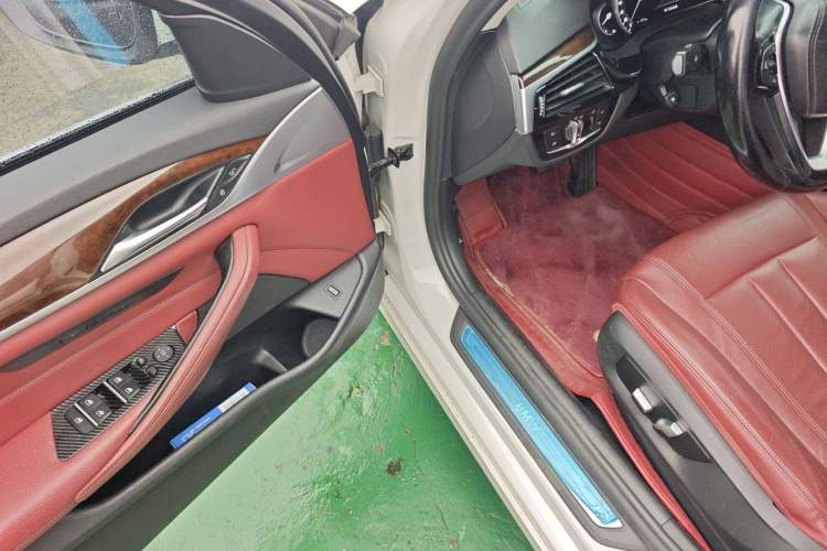Used BMW 5 Series 2018 528Li Launch Special Edition Driver Seat