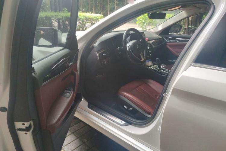 Used BMW 5 Series 2018 528Li Launch Special Edition Driver Seat