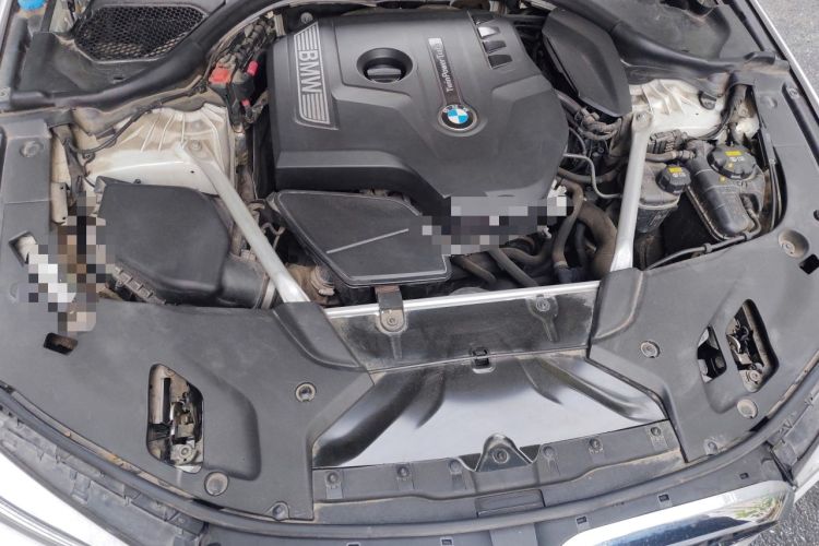 Used BMW 5 Series 2018 530i M Sport Package Engine Bay