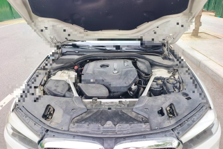 Used BMW 5 Series 2018 525Li M Sport Package Engine Bay
