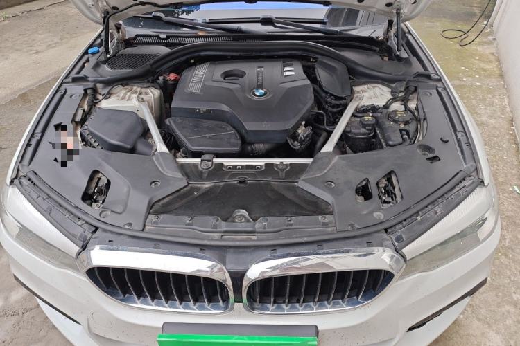 Used BMW 5 Series 2018 Restyled 530Li Leading Edition M Sport Package Engine Bay