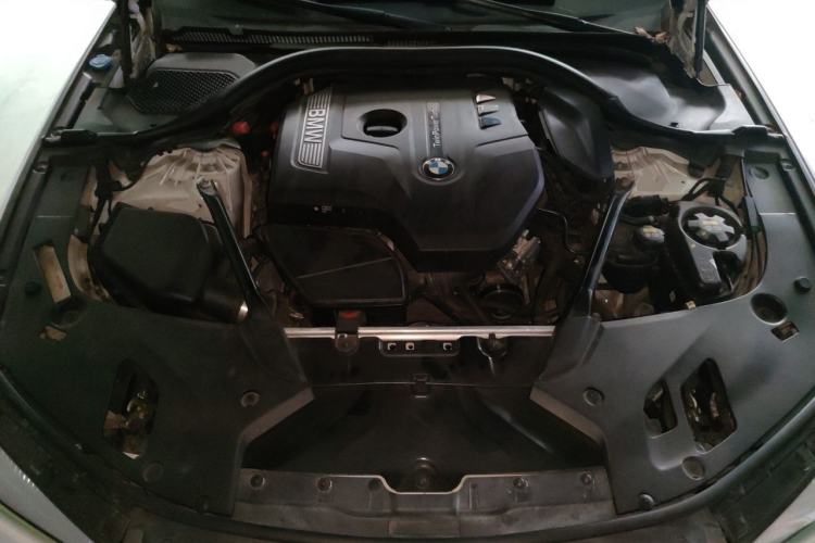 Used BMW 5 Series 2018 528Li Launch Special Edition Engine Bay