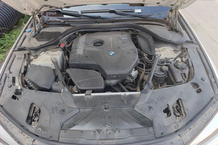 Used BMW 5 Series 2018 525i M Sport Package Engine Bay