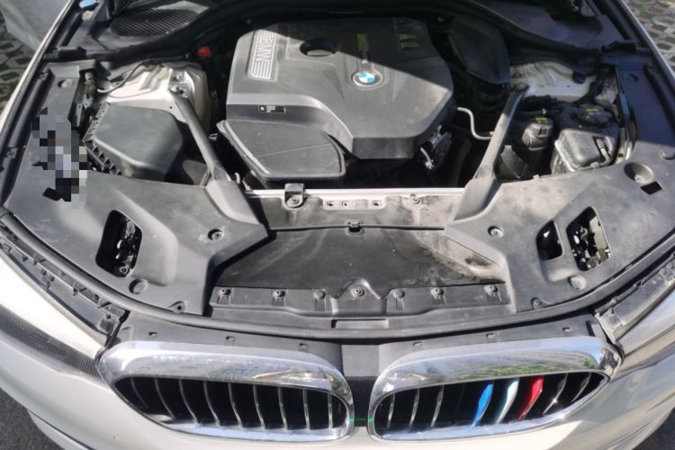 Used BMW 5 Series 2018 528Li Launch Special Edition Engine Bay