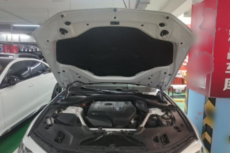 Used BMW 5 Series 2018 Revised Version 530Li Leading Edition Luxury Package Engine Bay