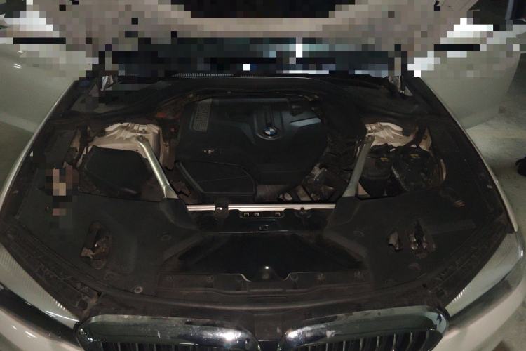 Used BMW 5 Series 2018 525Li Luxury Package Engine Bay