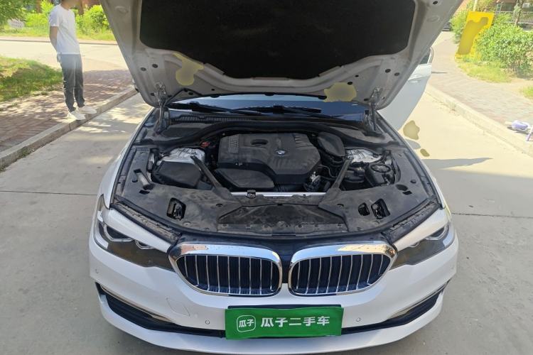 Used BMW 5 Series 2018 528Li Launch Special Edition Engine Bay