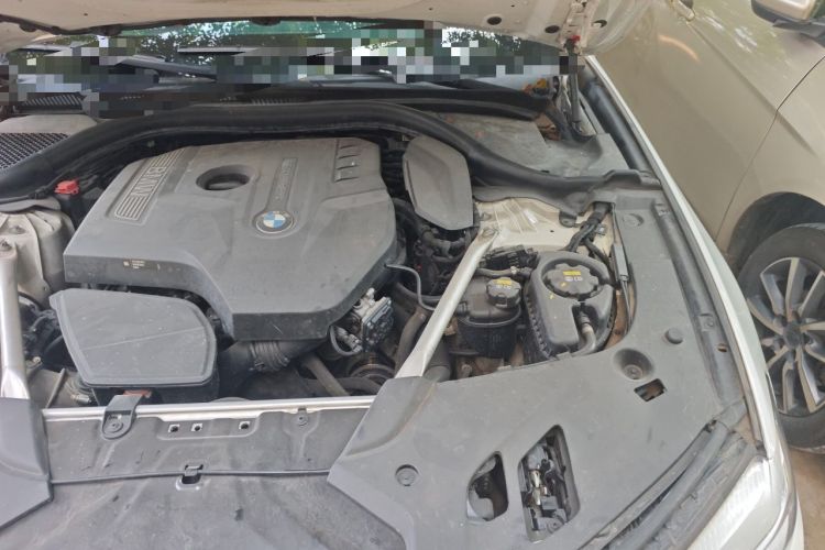 Used BMW 5 Series 2018 525Li M Sport Package Engine Bay Left