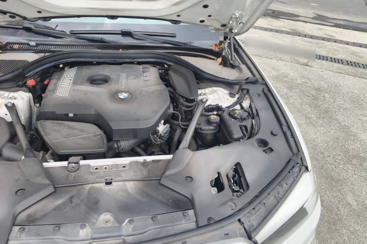 Used BMW 5 Series 2018 528Li Launch Special Edition Engine Bay Left