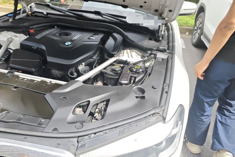 Used BMW 5 Series 2018 Revised Version 530Li Leading Edition Luxury Package Engine Bay Left