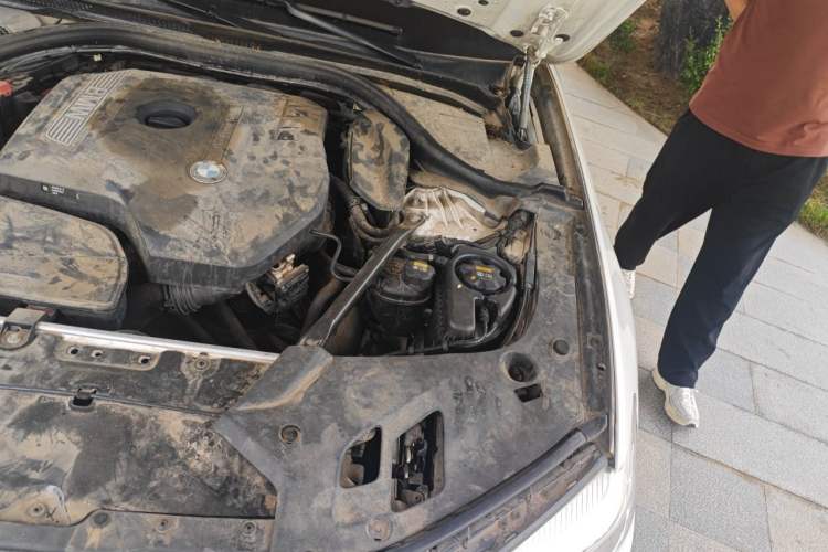 Used BMW 5 Series  Engine Bay Left