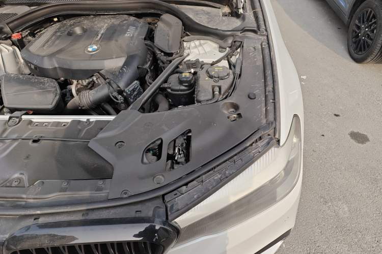 Used BMW 5 Series 2018 Restyled 530Li Leading Edition M Sport Package Engine Bay Left