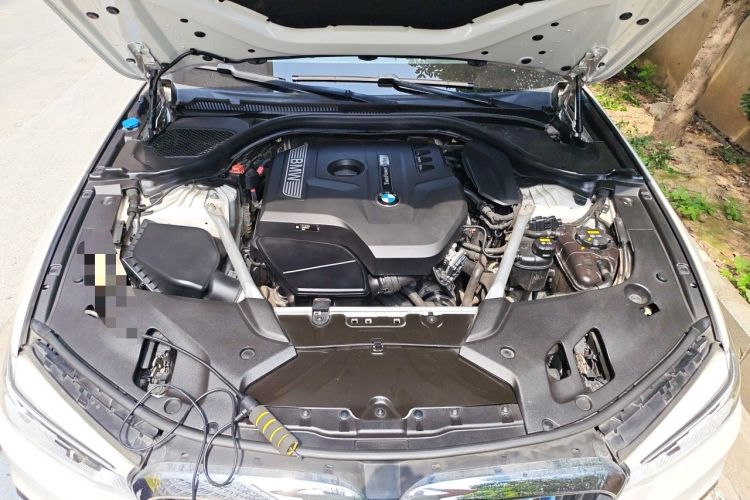 Used BMW 5 Series 2018 525Li M Sport Package Engine Bay