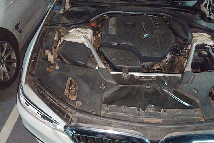 Used BMW 5 Series 2018 525Li M Sport Package Engine Bay Right