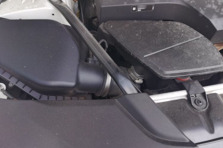 Used BMW 5 Series 2018 528Li Launch Special Edition Engine Bay Right