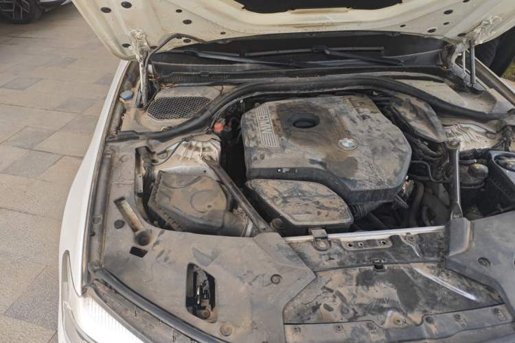 Used BMW 5 Series  Engine Bay Right