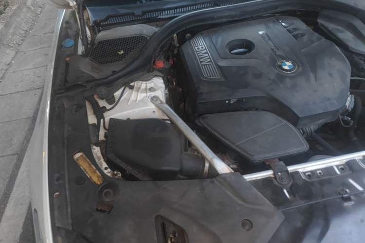 Used BMW 5 Series 2018 525Li M Sport Package Engine Bay Right