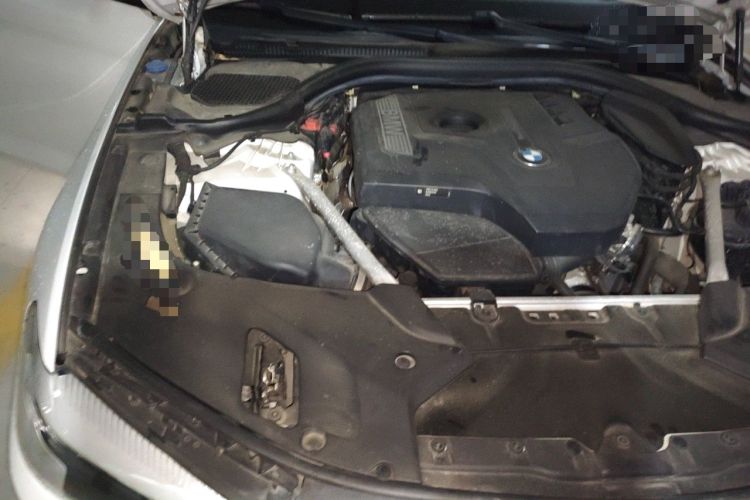 Used BMW 5 Series 2018 Restyled 530Li Leading Edition M Sport Package Engine Bay Right