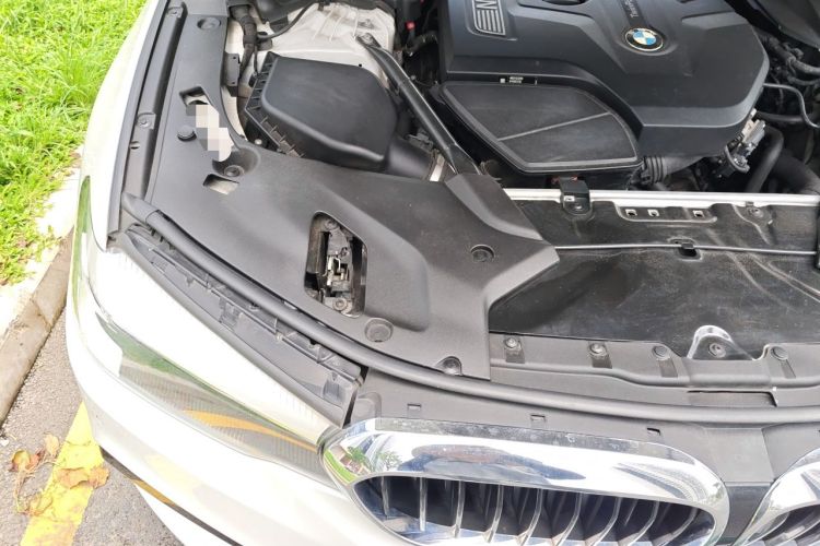 Used BMW 5 Series 2018 530Li Leading Model M Sport Package Engine Bay Right