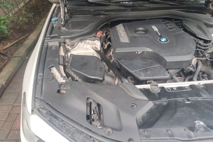 Used BMW 5 Series 2018 528Li Launch Special Edition Engine Bay Right