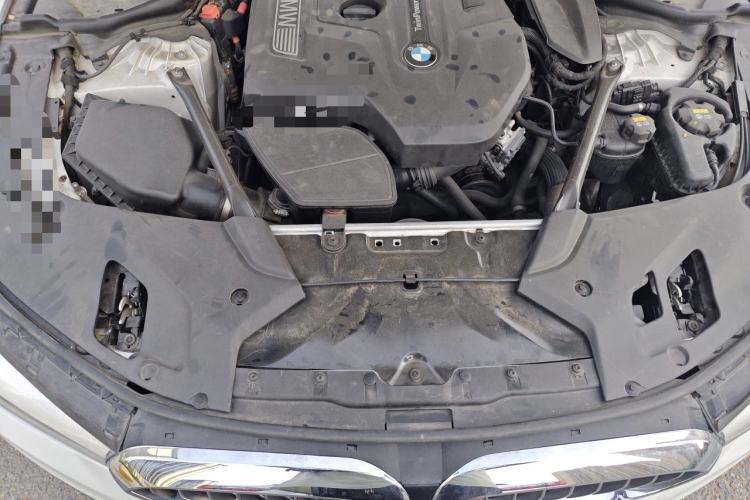 Used BMW 5 Series 2018 528Li Launch Special Edition Engine Bay