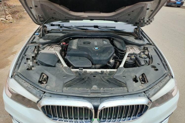 Used BMW 5 Series 2018 525Li Luxury Package Engine Bay